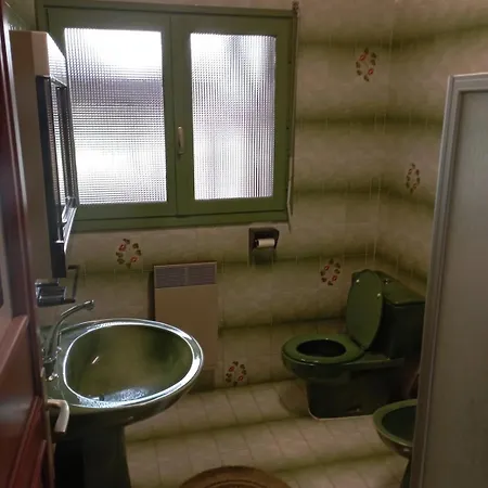 T1 Avec Jardin Apartman *